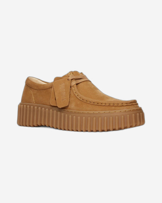Clarks Torhill Bee - Shoes - Light Tan Nubuck - 261720844 - D Width (Standard Fit)