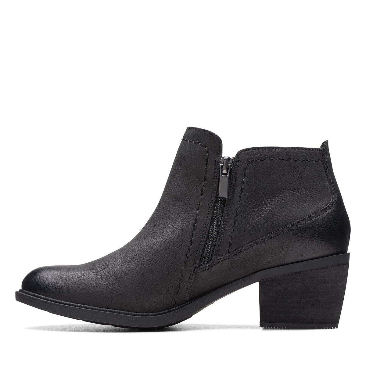 Clarks Neva Lo Boots (Standard Fit)