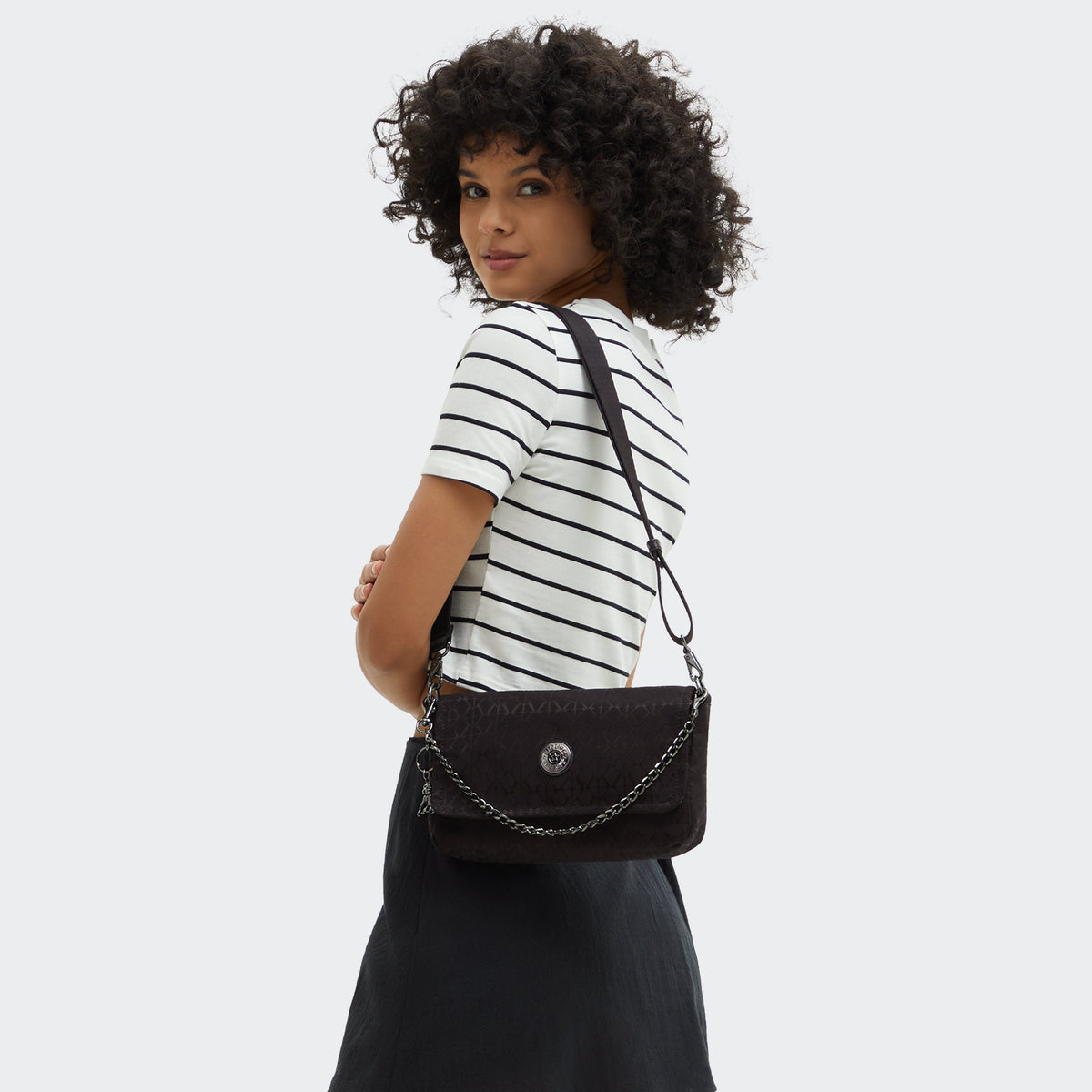 Kipling Aras Up Black Sign Jq Small Shoulderbag I3353-Y12