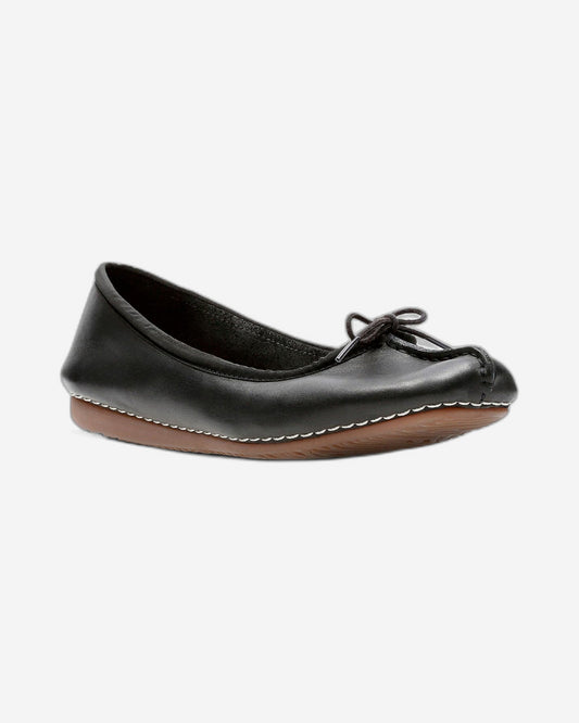 Clarks Freckle Ice - Shoes - Black Leather - 203529295 - E Width (Wide Fit)