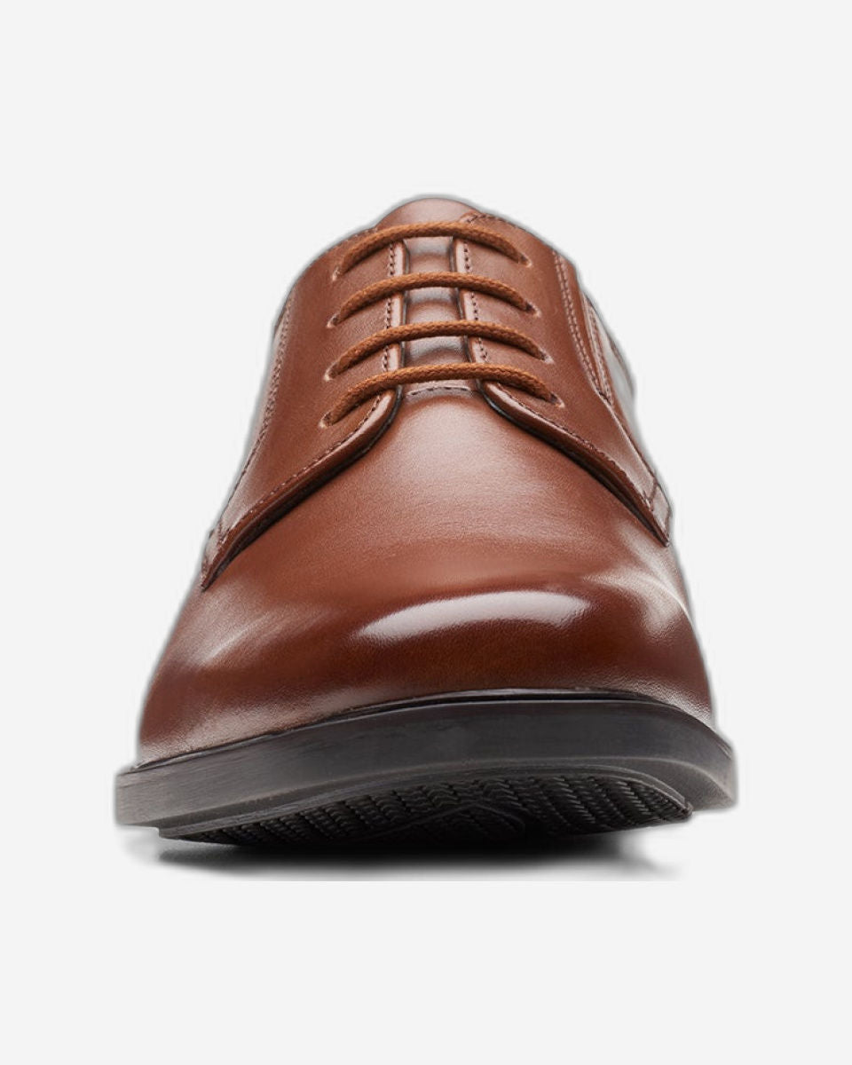 Clarks Howard Walk Shoes (Standard Fit)