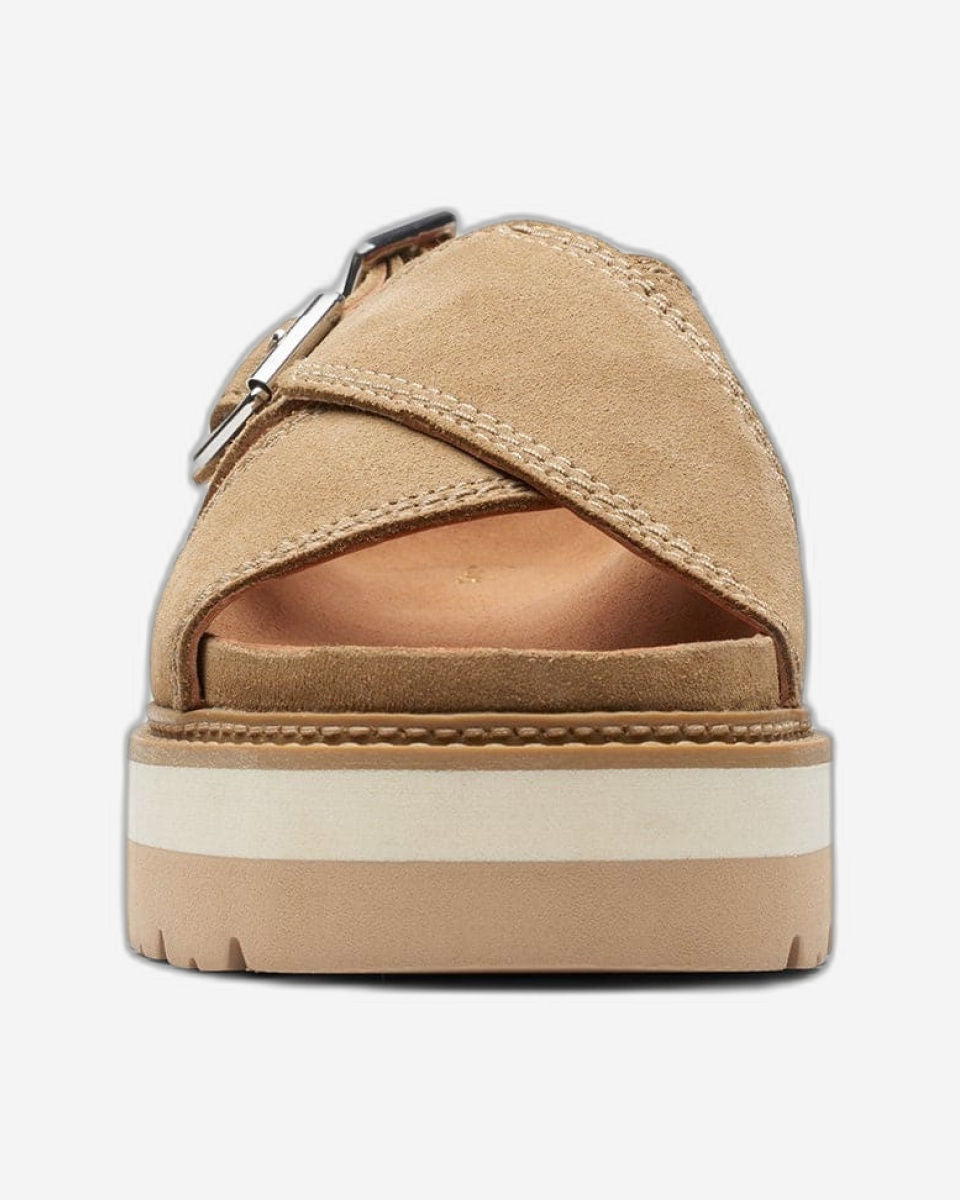 Clarks Orianna Roam Sandals (Standard Fit)