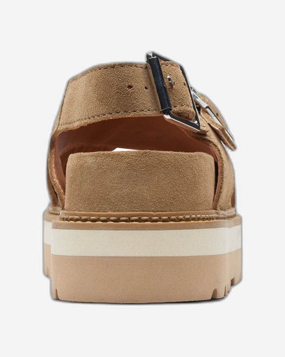 Clarks Orianna Roam Sandals (Standard Fit)