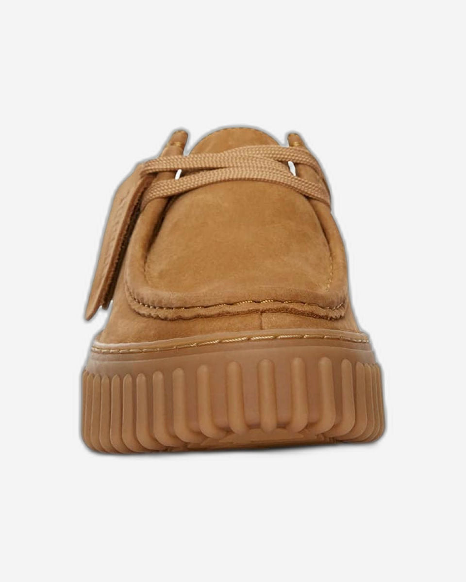 Clarks Torhill Bee - Shoes - Light Tan Nubuck - 261720844 - D Width (Standard Fit)