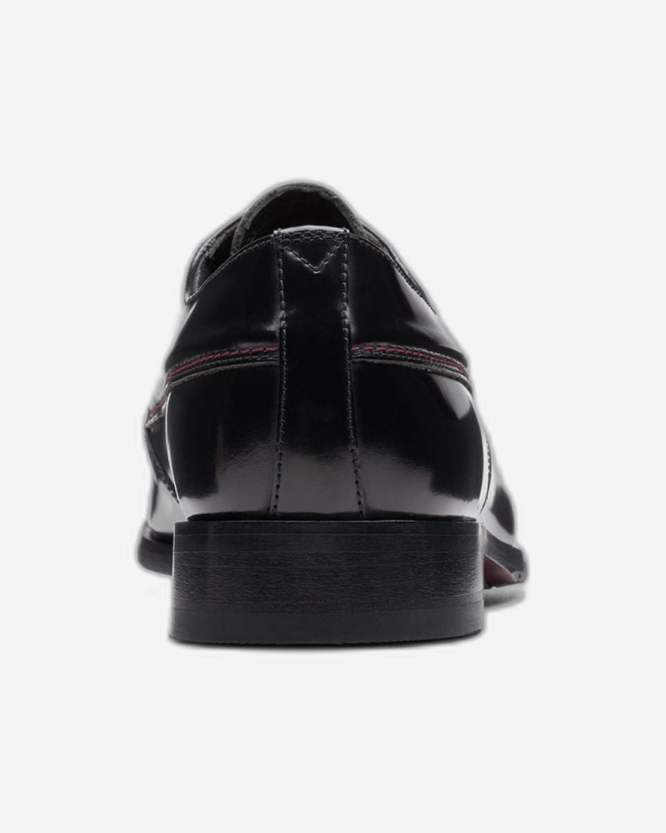 Clarks  Craft Clifton Lo (Standard Fit)