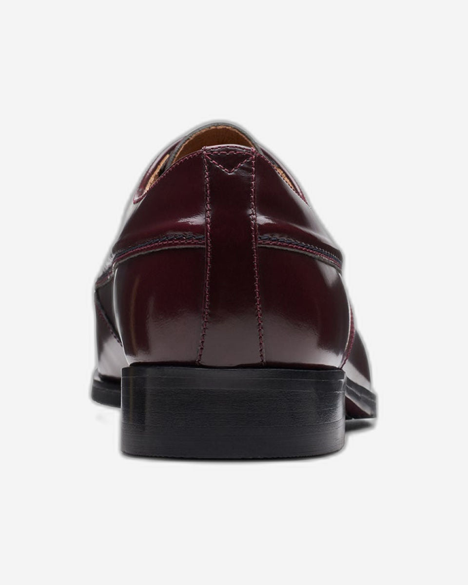 Clarks  Craft Clifton Lo (Standard Fit)