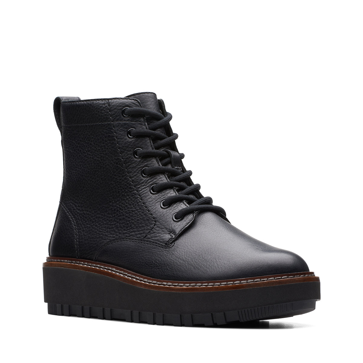 Clarks  Oriannaw Lace (Standard Fit)