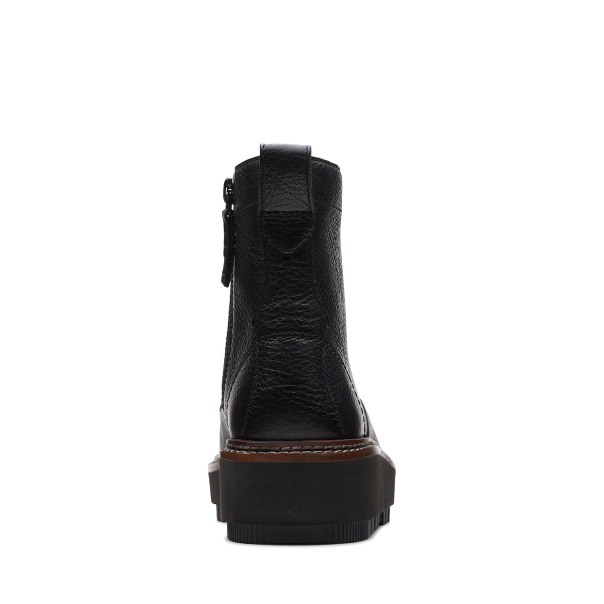 Clarks  Oriannaw Lace (Standard Fit)