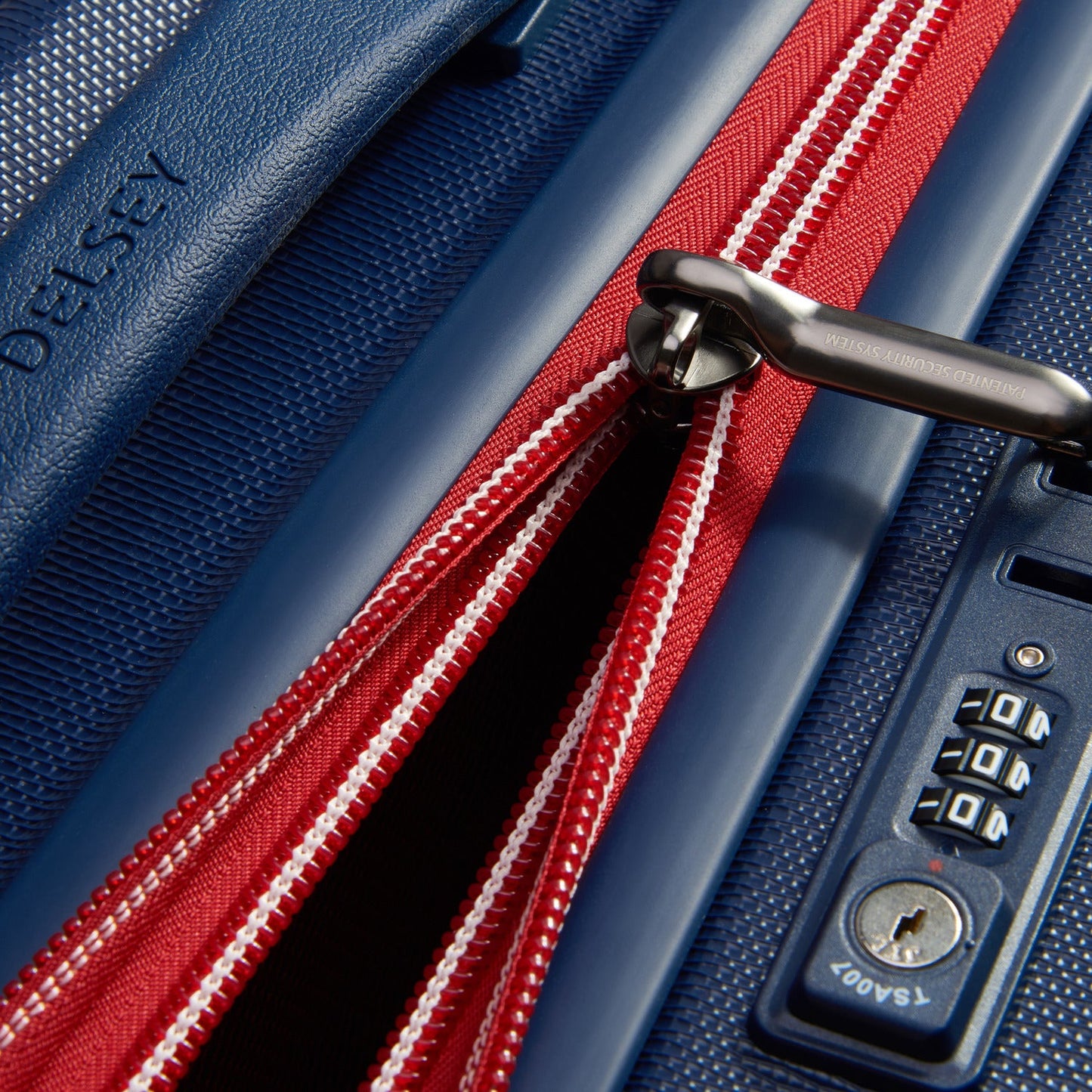 Delsey Paris Chatelet Air 2.0 Hardcase 82cm Blue Luggage