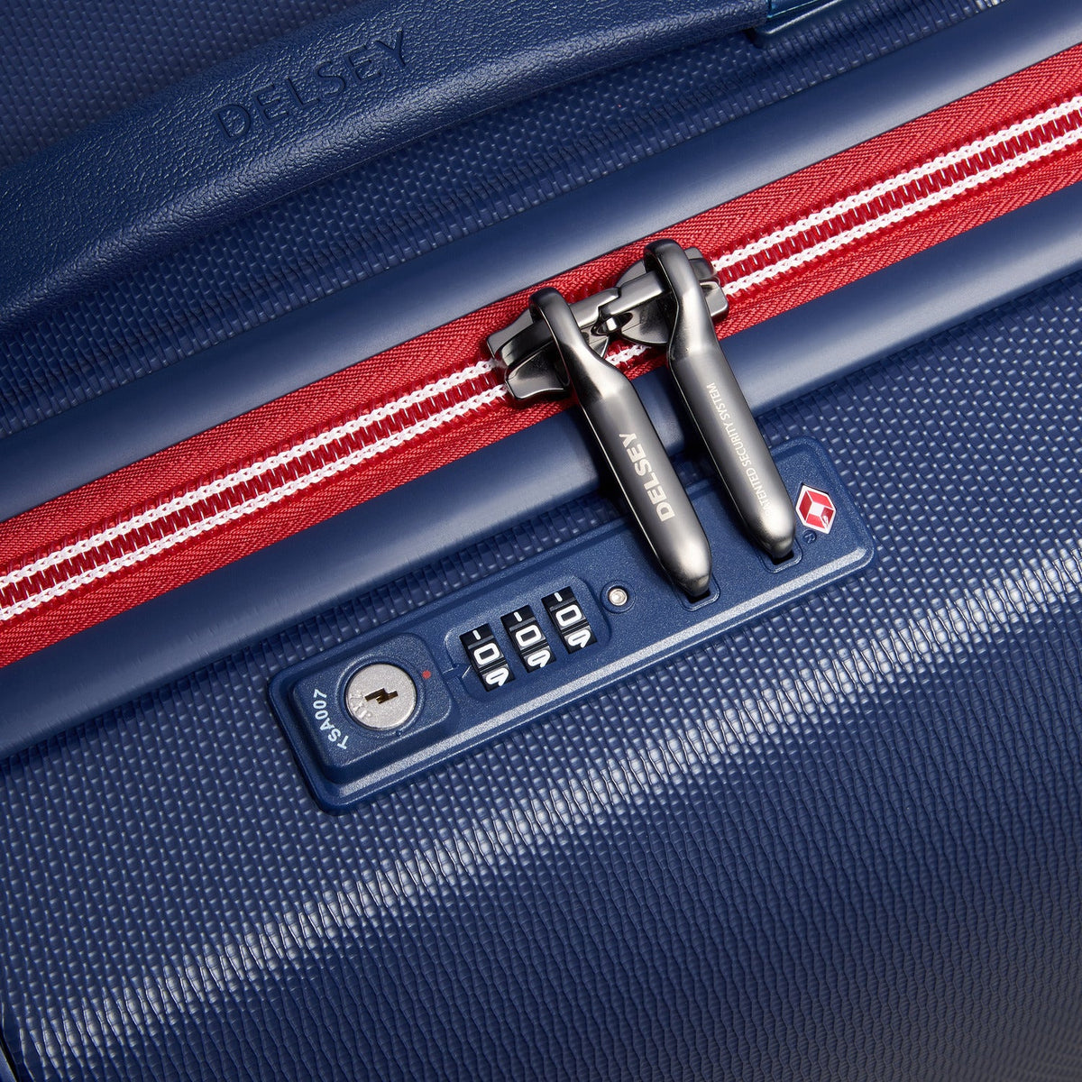 Delsey Paris Chatelet Air 2.0 Hardcase 70cm Blue Luggage