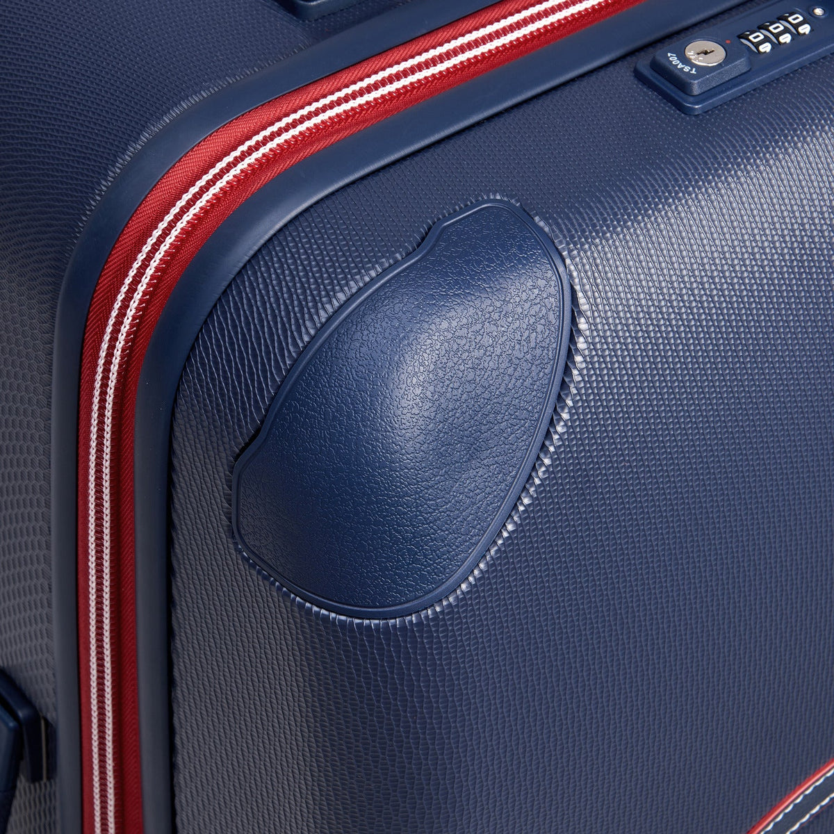 Delsey Paris Chatelet Air 2.0 Hardcase 70cm Blue Luggage