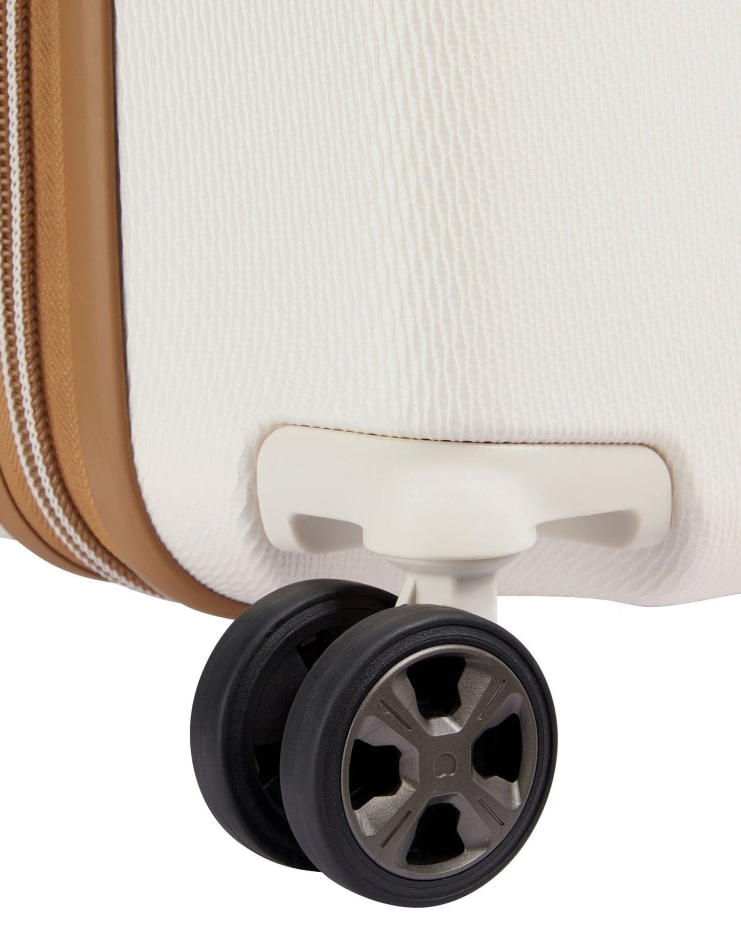 Delsey Paris Chatelet Air 2.0 Hardcase Check?In Luggage Trolley Angora