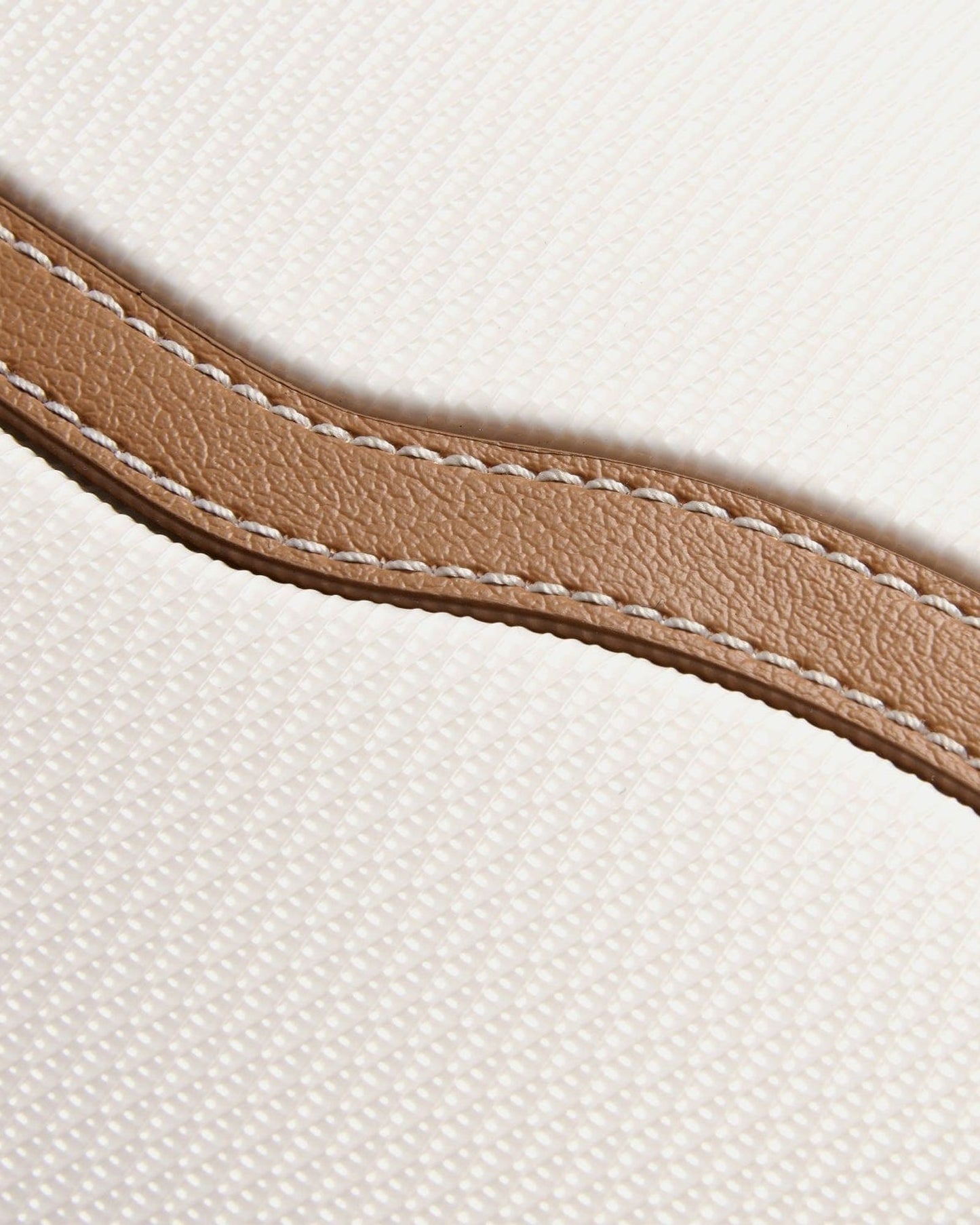 Delsey Paris Chatelet Air 2.0 Hardcase Check?In Luggage Trolley Angora