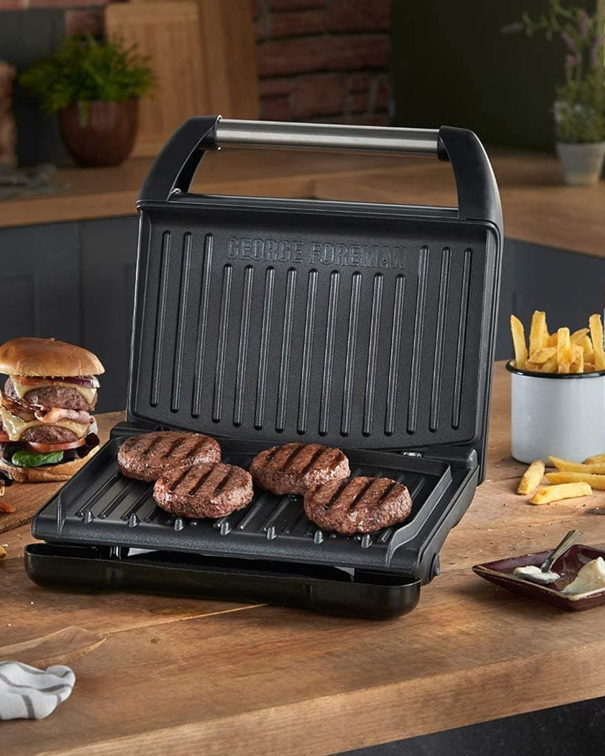 George Foreman Medium Steel Family Electric Grill