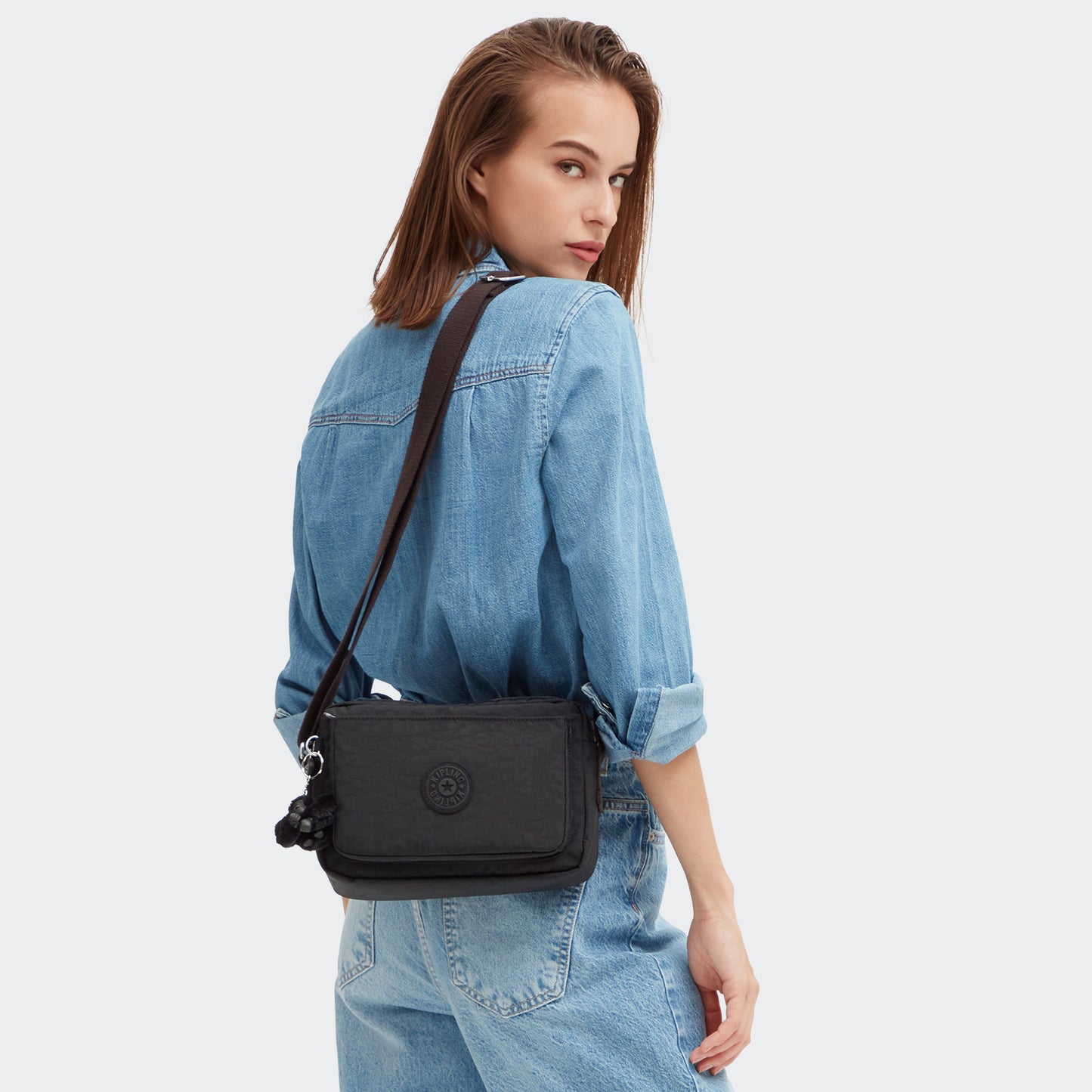 KIPLING Abanu M Black Noir Medium crossbody I7076-P39