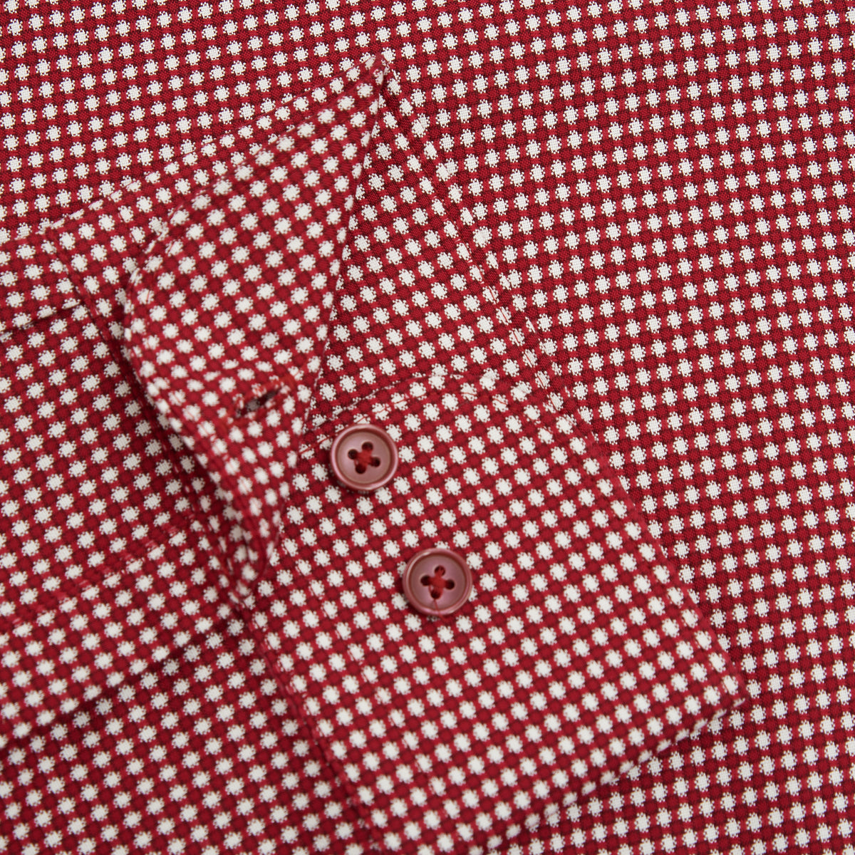 3D TEXTURE SLIM FIT RASPBERRY BUTTON CUFF SHIRT