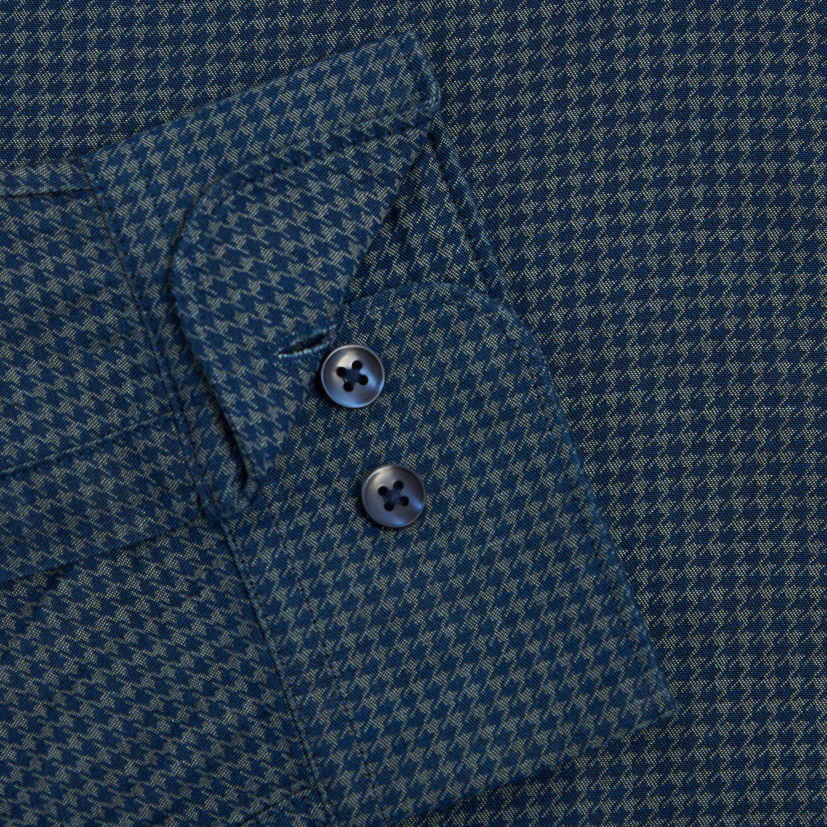 INDIGO DOGTOOTH SLIM FIT NAVY SINGLE CUFF SHIRT