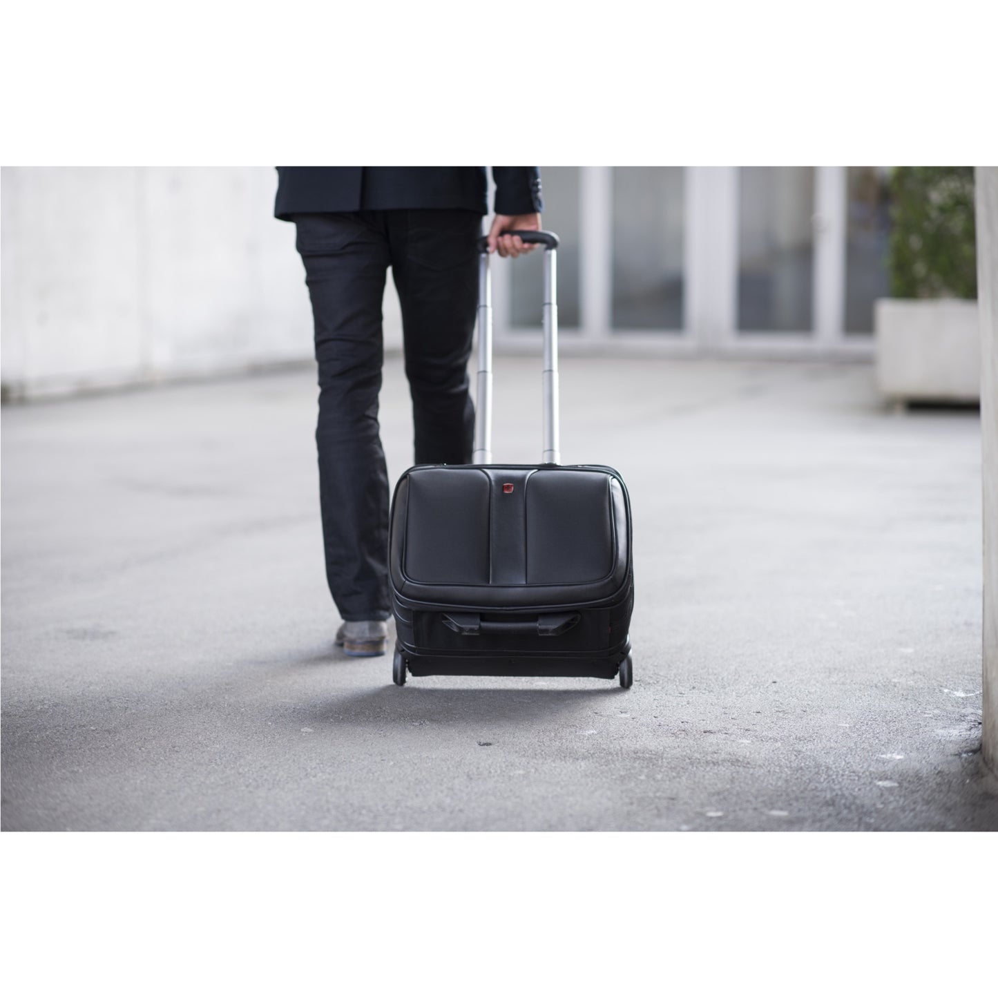 Wenger Patriot 2-Piece Business Set with Comp-U-Roller and Matching 15.6'' Laptop Case - 600662