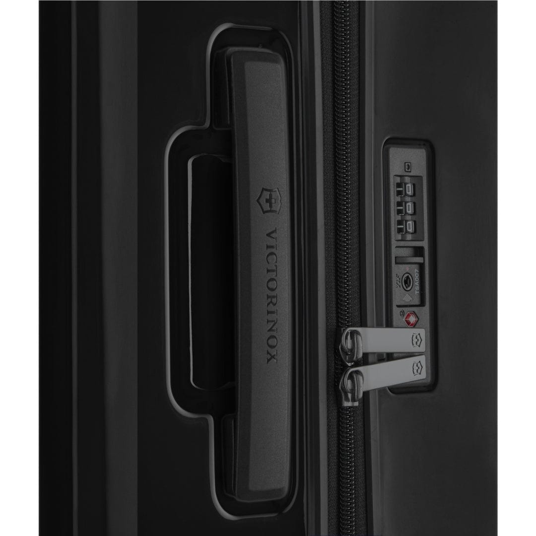 Victorinox Airox 65cm Global Hardside Non Expandable Super Lightweight Check-In Luggage Trolley Black - 612506