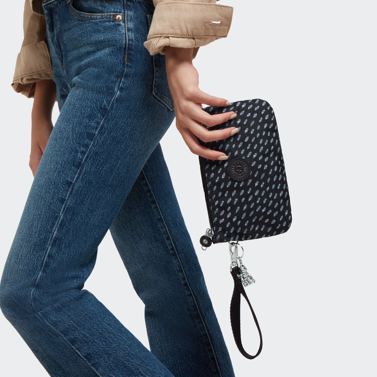 KIPLING-Creativity Xl-Extra large purse (with wristlet)-Ultimate Dots-I4734-R87